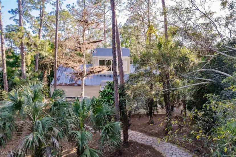 Picture of 5400 Hawthorn Woods Way, Naples FL 34116