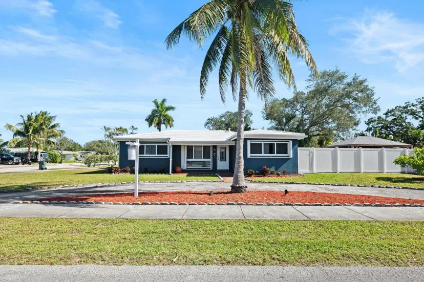 Picture of 1900 SW 33Rd Ave, Fort Lauderdale FL 33312