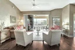 Picture of 882 Carrick Bend Cir 202, Naples, FL 34110