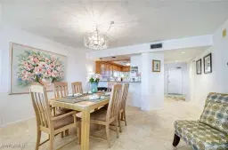 Picture of 11116 Gulf Shore Dr B502, Naples, FL 34108