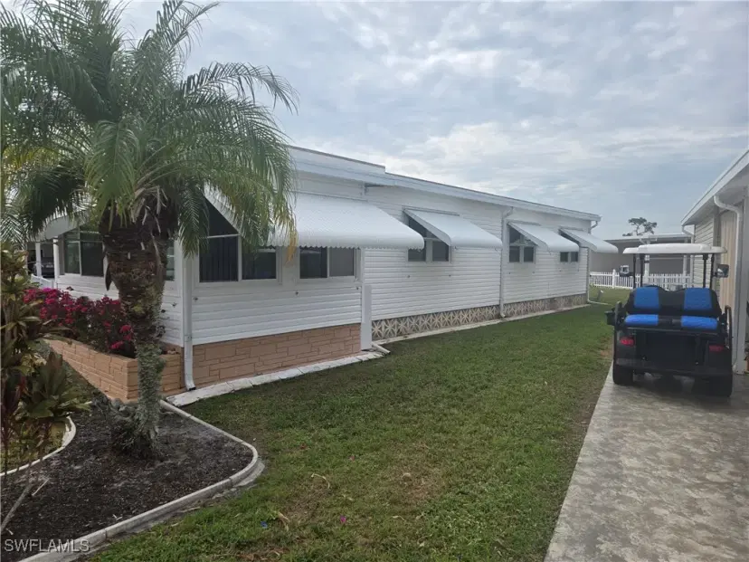 Picture of 570 Hogan Dr, North Fort Myers FL 33903