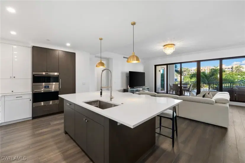 Picture of 1130 3Rd Ave S 215, Naples FL 34102
