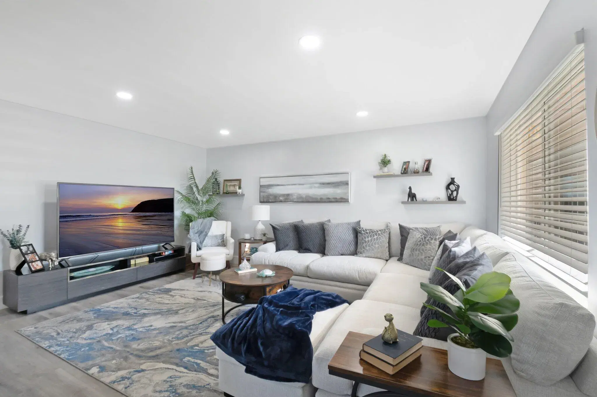 Picture of 169 Flanders D, Delray Beach, FL 33484