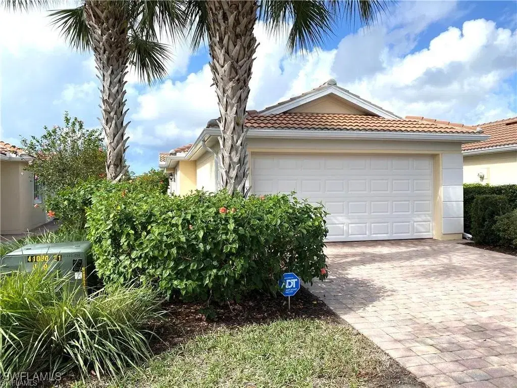 Picture of 7259 Salerno Ct, Naples, FL 34114
