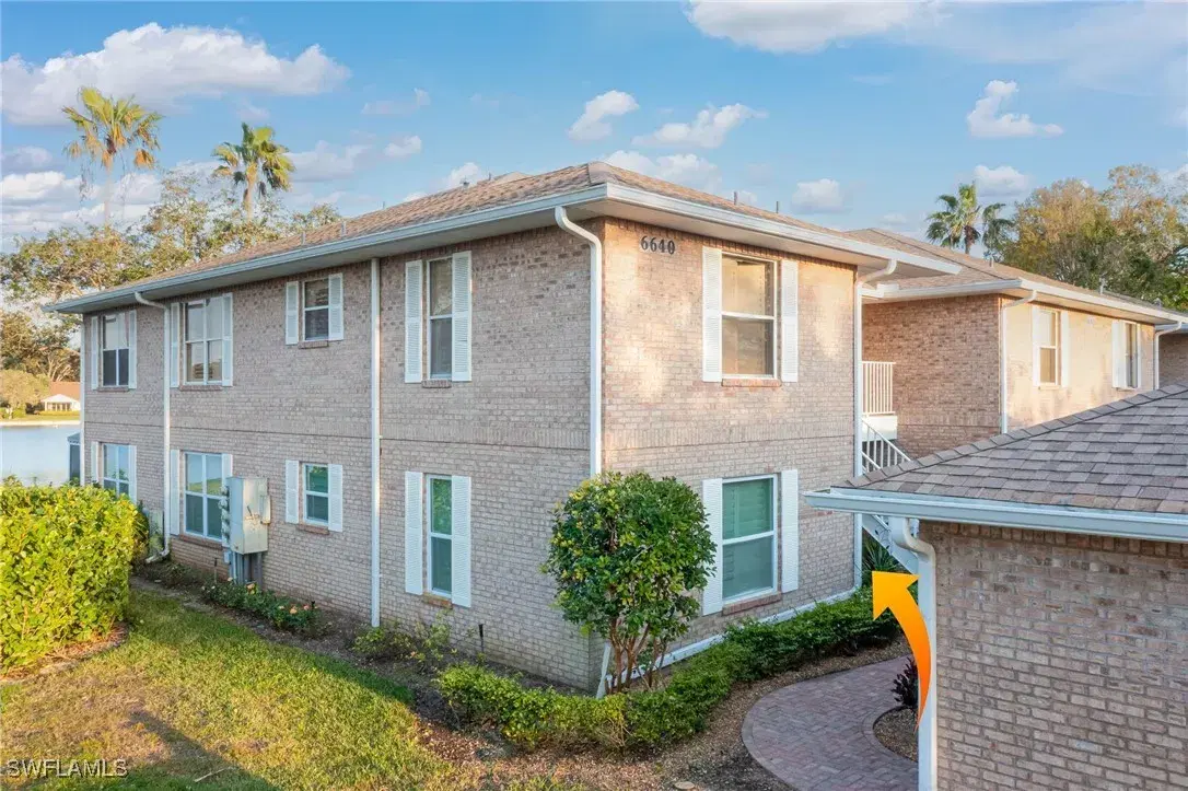 Picture of 6640 Ilex Cir 7E, Naples, FL 34109