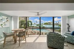 Picture of 222 Harbour Dr 207, Naples, FL 34103