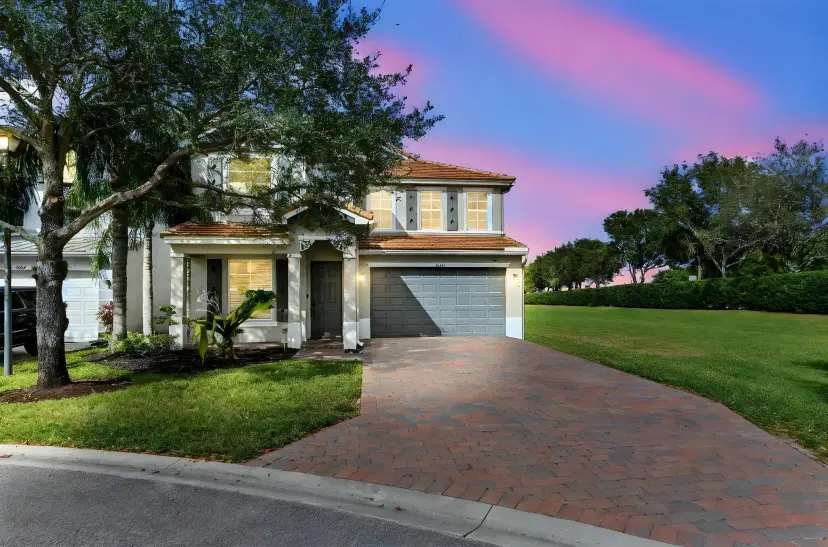 Picture of 8639 Tally Ho Lane, West Palm Beach FL 33411