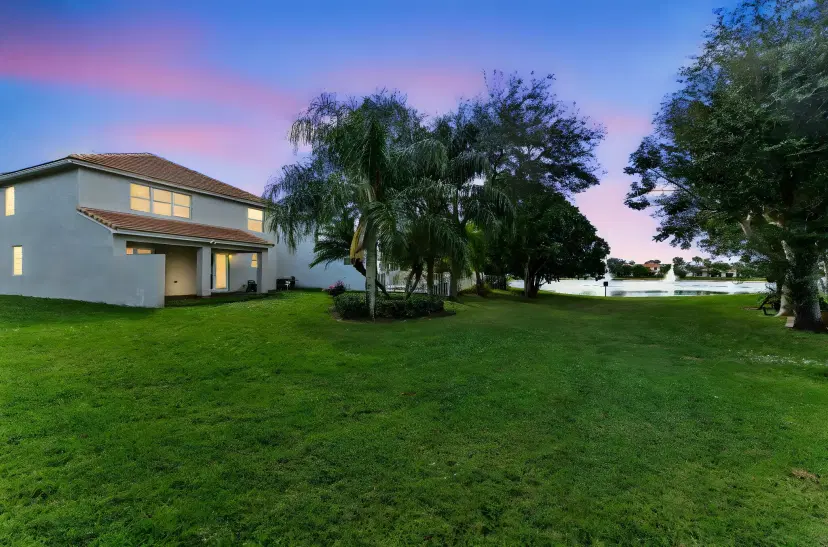 Picture of 8639 Tally Ho Lane, West Palm Beach FL 33411