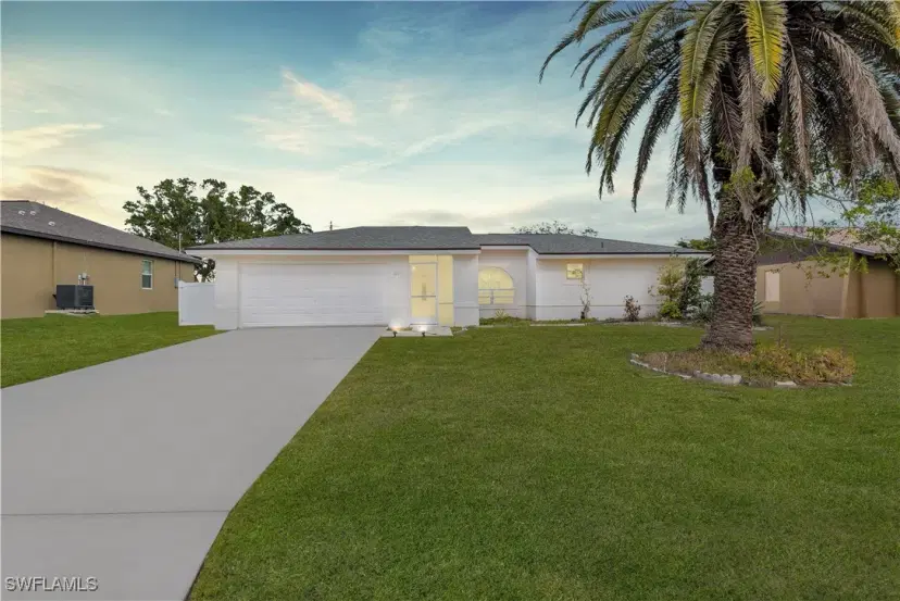 Picture of 105 SE 44Th Ter, Cape Coral FL 33904