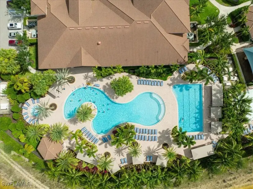 Picture of 3570 Beaufort Ct, Naples FL 34119
