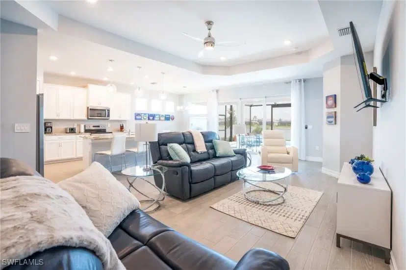 Picture of 14521 Stern Way, Naples FL 34114