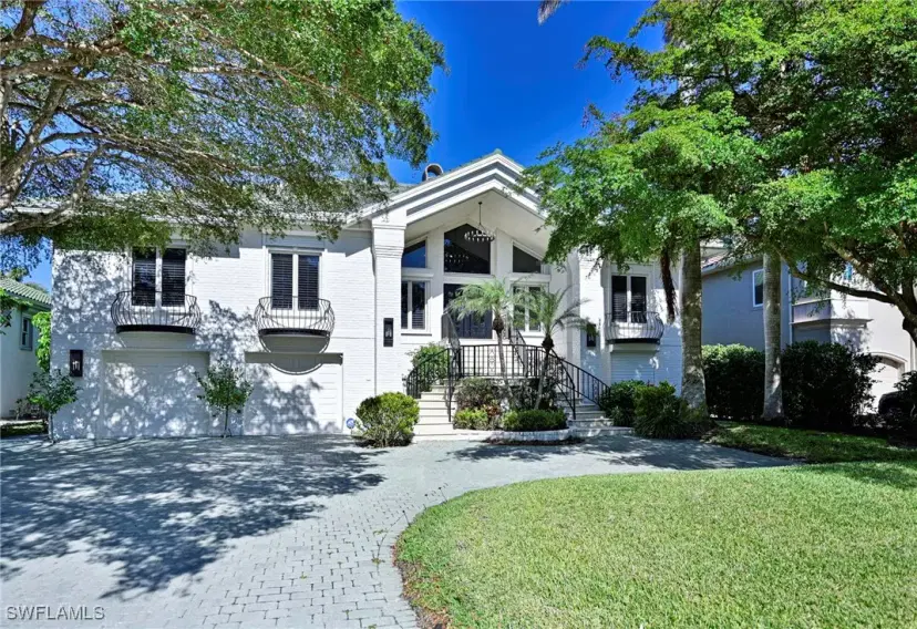 Picture of 175 Bayview Ave, Naples FL 34108