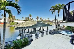 Picture of 175 Bayview Ave, Naples, FL 34108
