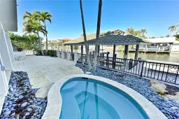 Picture of 175 Bayview Ave, Naples, FL 34108