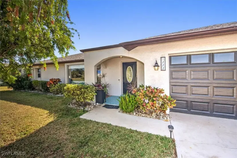 Picture of 118 SE 43Rd St, Cape Coral FL 33904