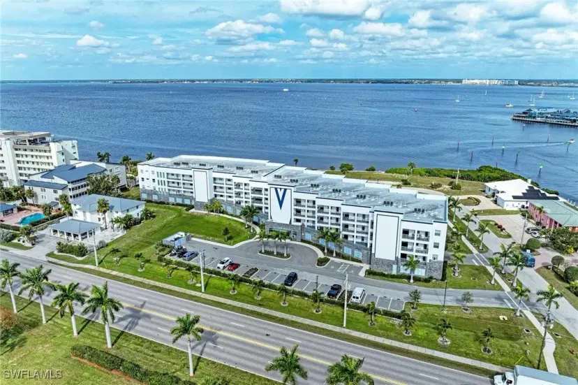 Picture of 1425 Park Beach Cir 149, Punta Gorda FL 33950