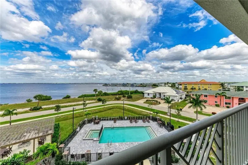 Picture of 1425 Park Beach Cir 149, Punta Gorda FL 33950
