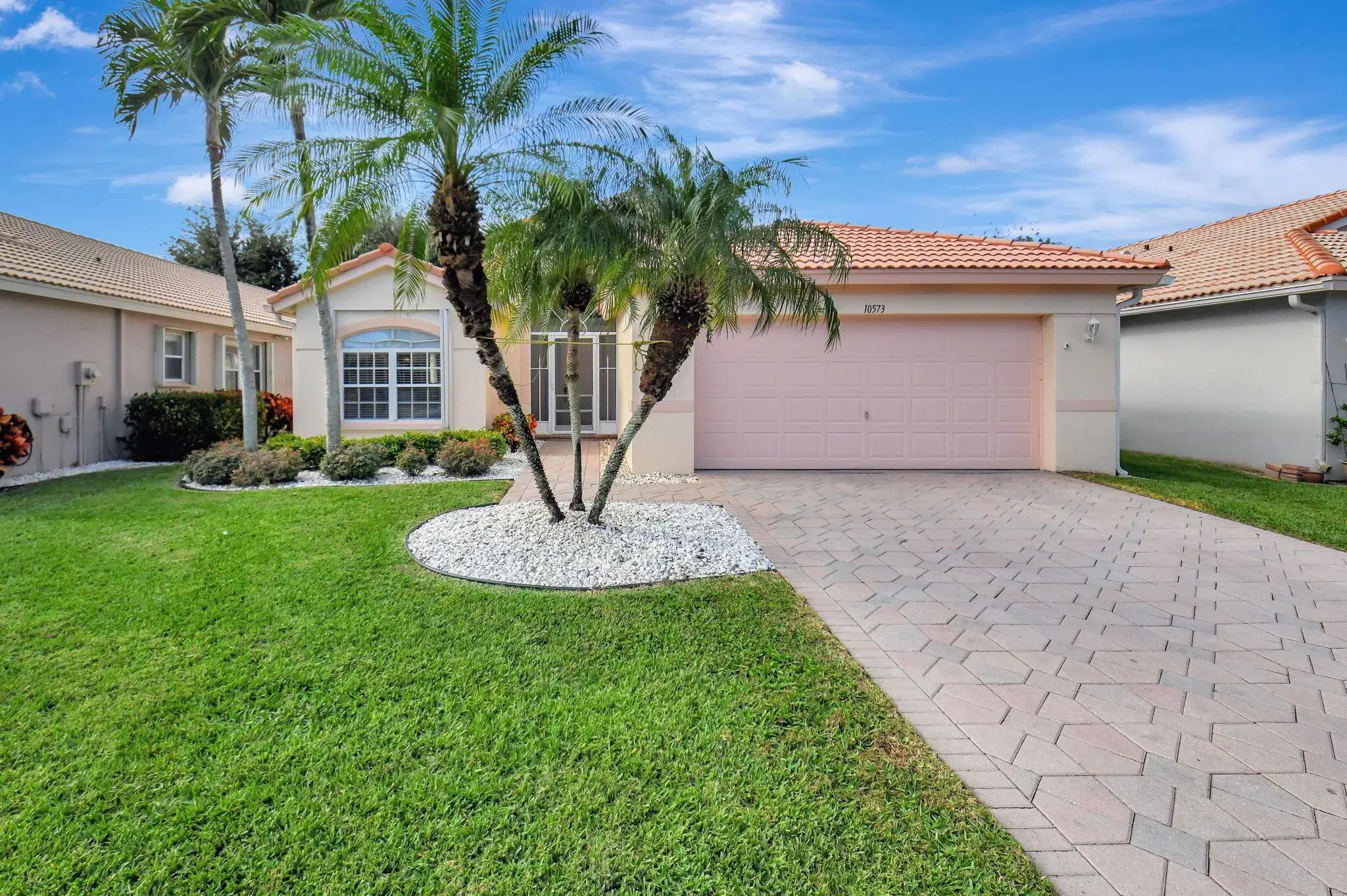 Picture of 10573 Sunset Isles Court, Boynton Beach, FL 33437
