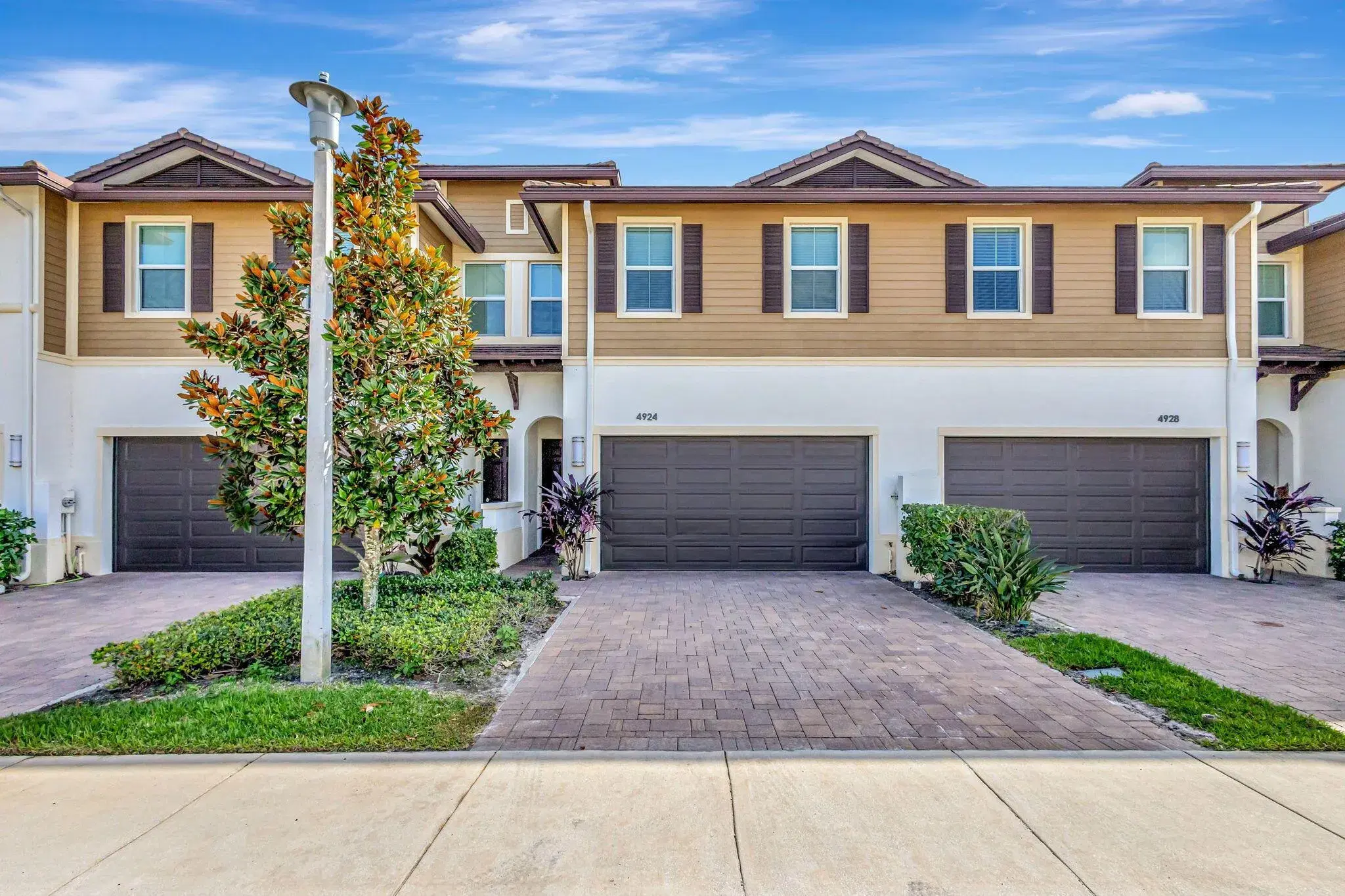 Picture of 4924 Pointe Midtown Way, Palm Beach Gardens, FL 33418