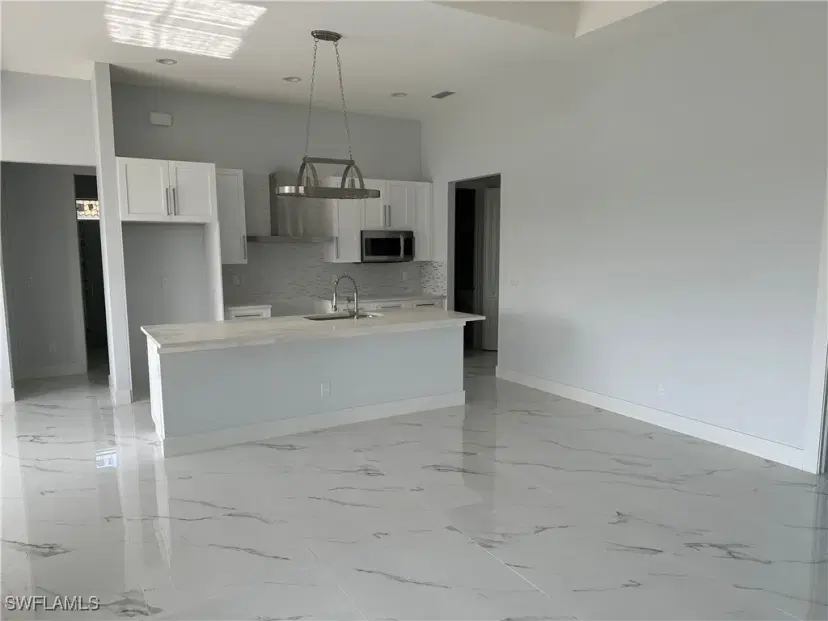 Picture of 200 NE 18Th St, Cape Coral FL 33909