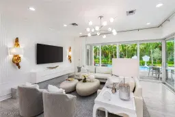 Picture of 11235 Sunflower Ln, Naples, FL 34120