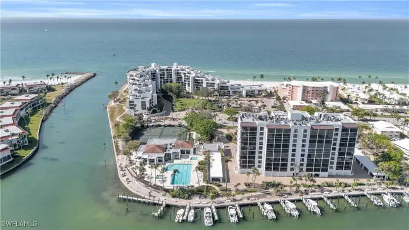 Picture of 2400 Gulf Shore Blvd N Ph-3, Naples FL 34103