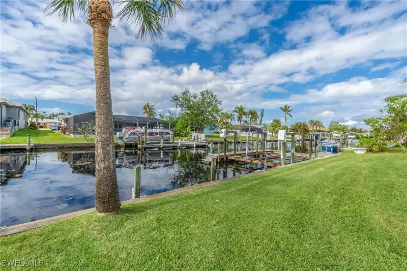 Picture of 5344 Coral Ave, Cape Coral FL 33904