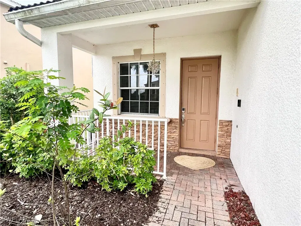 Picture of 2573 Deerfield Lake Ct, Cape Coral, FL 33909