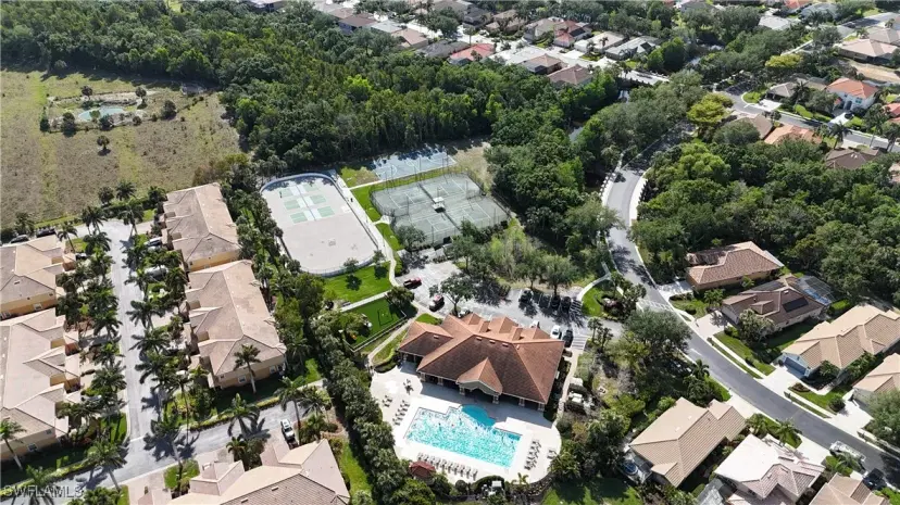 Picture of 9706 Heatherstone River Ct 5, Estero FL 33928