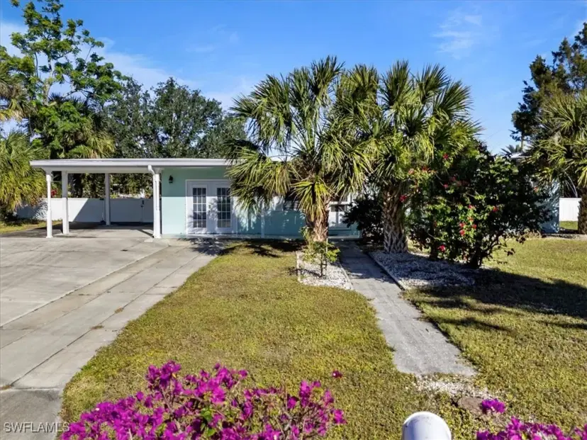 Picture of 207 Waterway Cir Ne, Port Charlotte FL 33952