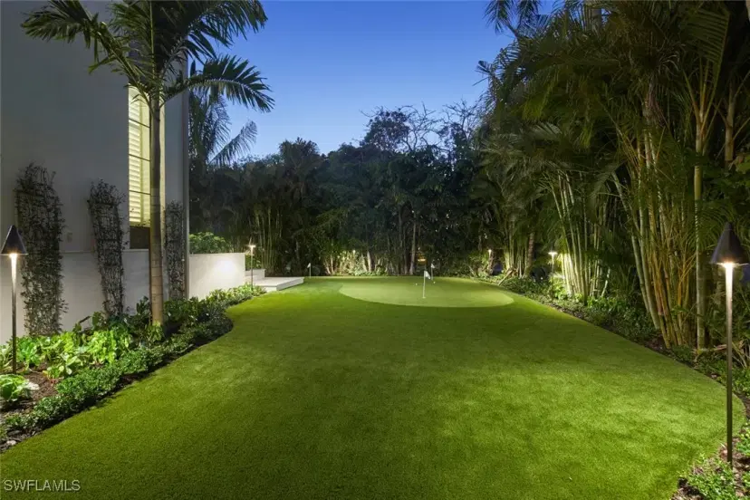 Picture of 2021 Gordon Dr E, Naples FL 34102