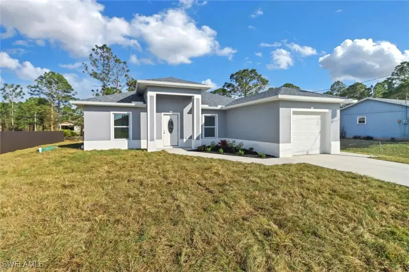 Picture of 735 Andover Ave S, Lehigh Acres FL 33974
