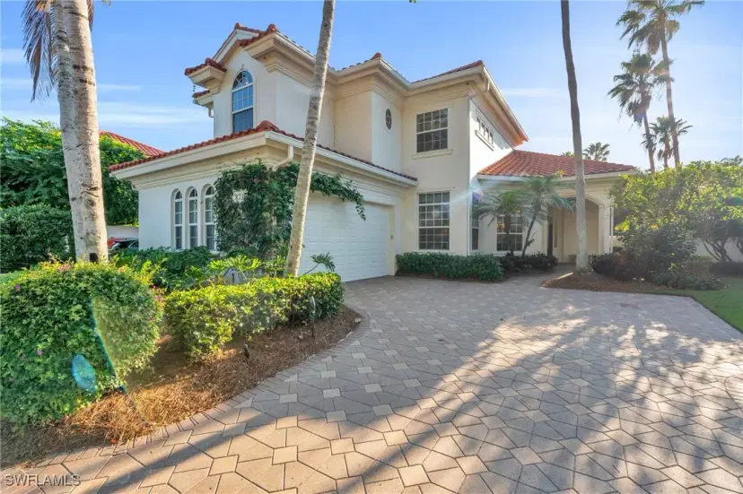 Picture of 8731 La Palma Ln, Naples FL 34108