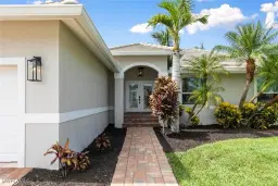 Picture of 124 Starfish Ct, Marco Island, FL 34145