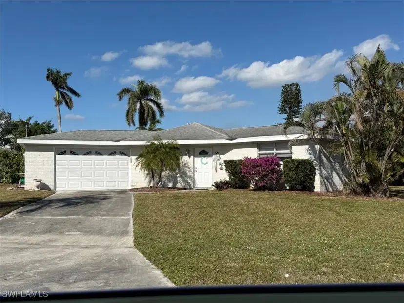 Picture of 9805 Tonya Ct, Bonita Springs FL 34135