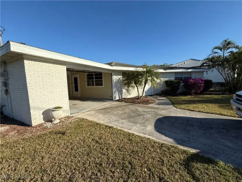 Picture of 9805 Tonya Ct, Bonita Springs FL 34135