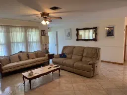 Picture of 246 SW 37Th St, Cape Coral, FL 33914