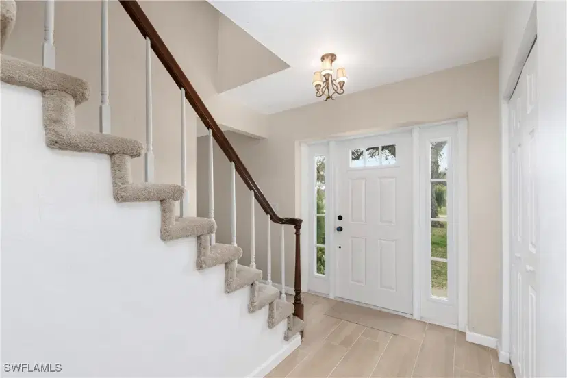 Picture of 7325 Sean Ln, North Fort Myers FL 33917
