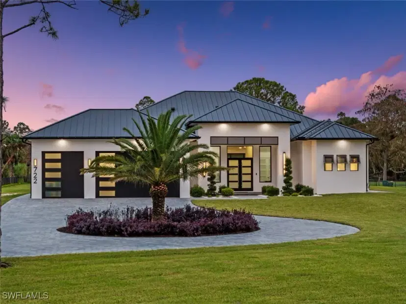 Picture of 722 19Th St Sw, Naples FL 34117