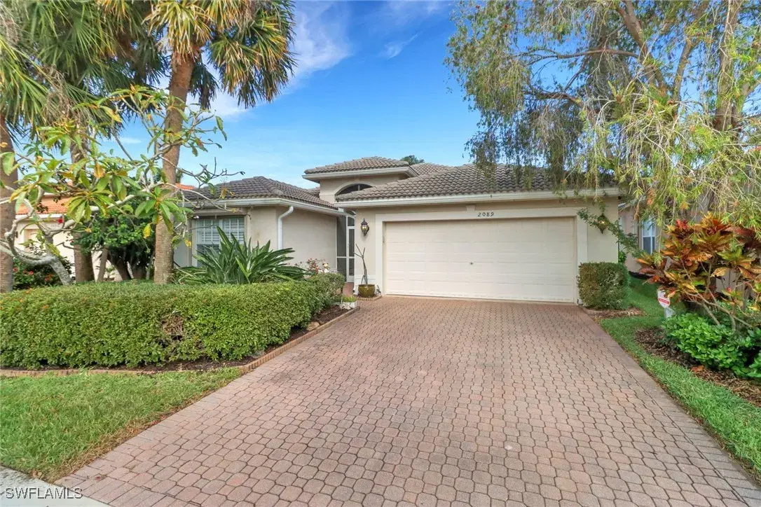 Picture of 2089 Isla De Palma Cir, Naples, FL 34119