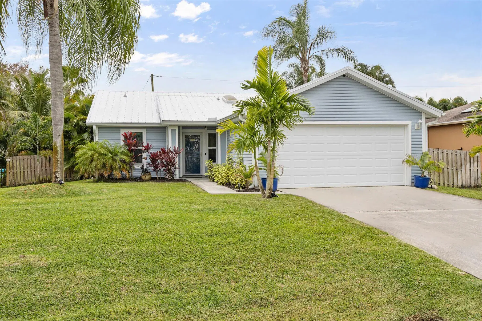 Picture of 1114 SW Fargo Avenue, Port St Lucie, FL 34953