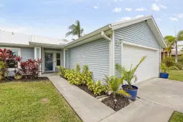 Picture of 1114 SW Fargo Avenue, Port St Lucie, FL 34953