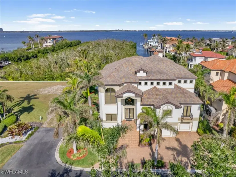 Picture of 13510 Sherrill Point Ct, Fort Myers FL 33908