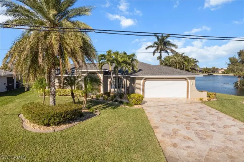 Picture of 515 Gleason Pkwy, Cape Coral FL 33914