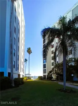 Picture of 3350 N Key Dr B312, North Fort Myers, FL 33903