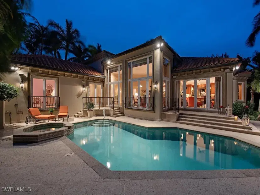 Picture of 2070 Gordon Dr, Naples FL 34102