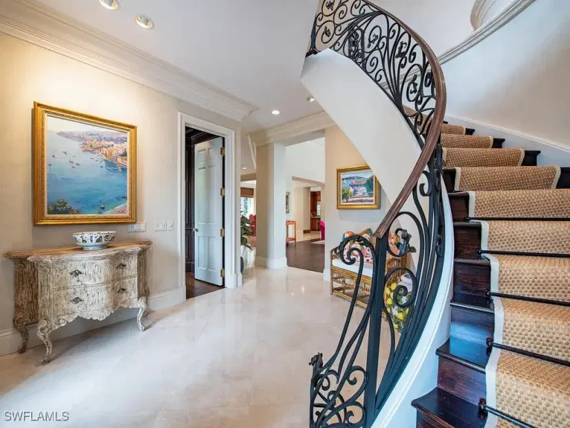 Picture of 2070 Gordon Dr, Naples FL 34102