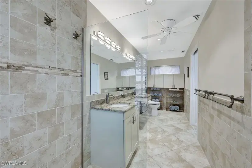 Picture of 13120 Southampton Dr, Bonita Springs FL 34135