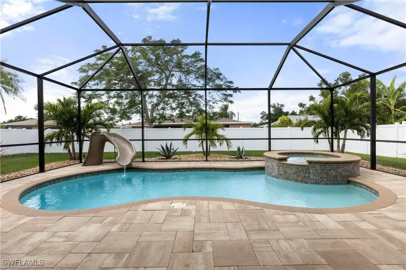 Picture of 3754 SE 6Th Ave, Cape Coral FL 33904
