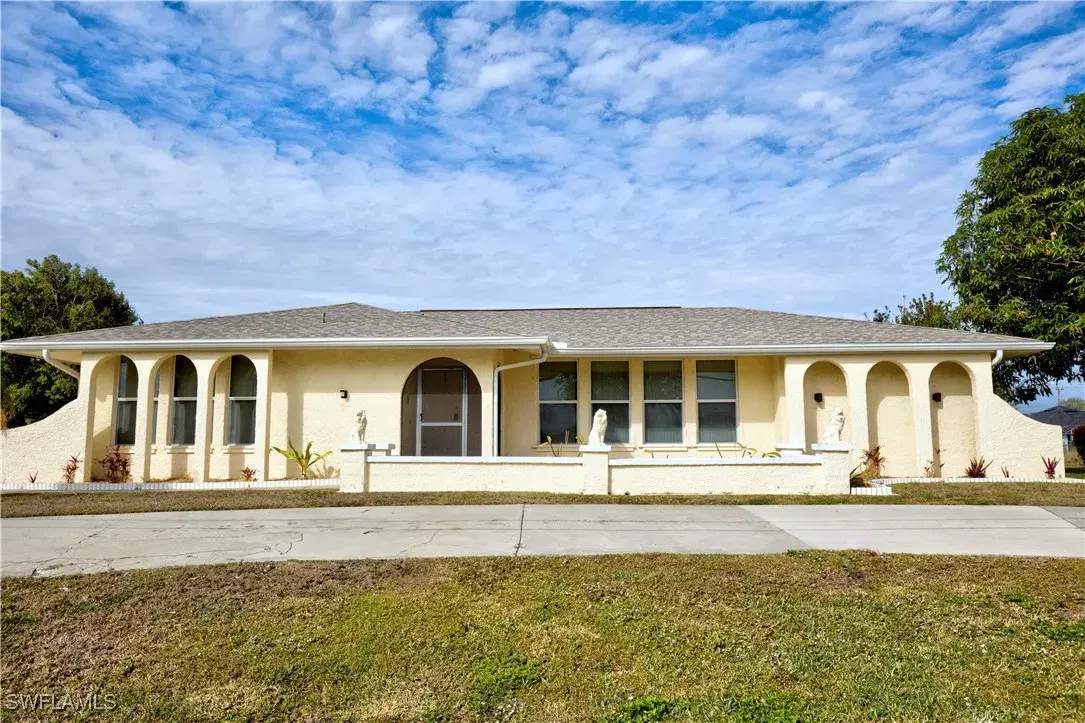 Picture of 1903 NE 5Th Ter, Cape Coral, FL 33909